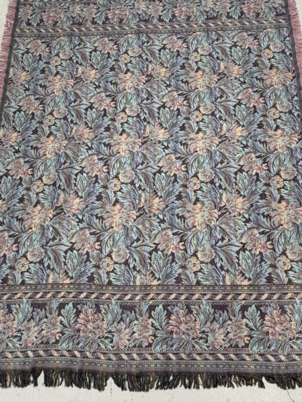 Goodwin Weavers Tapestry Floral Throw Blanket Vintage Boho Cottage Farmhouse